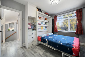 Photo 8- click for photo gallery